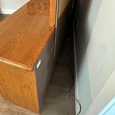 THOMASVILLE 9 DRAWER DRESSER WITH MIRROR