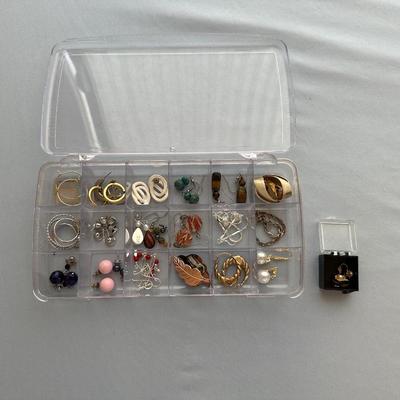 MAINLY PIERCED EARRINGS