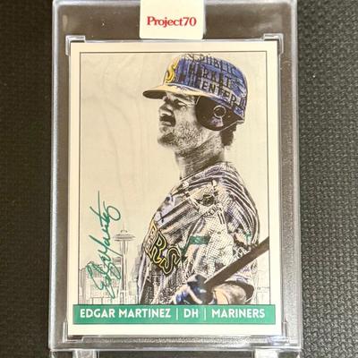 Sale Photo Thumbnail #433: Card held inside a sealed, clear hardcase.  Great condition.