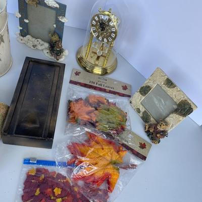 15 piece Decor lot, Italy Ceramic Wall Pockets