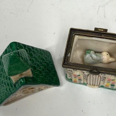 Sale Photo Thumbnail #337: In fair to good condition - small trinket. box house has a broken hinge, and green house has some melted candle inside.