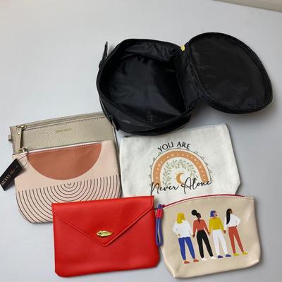 6 Pieces Cosmetic Bags, New!