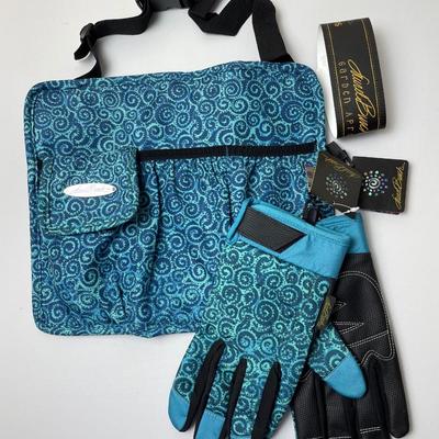 Laurel Burch Garden Apron and Gloves Lot 2