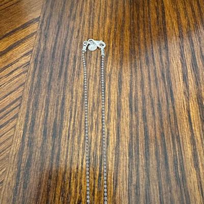 STERLING SILVER NECKLACE AND EARRINGS 11.22g