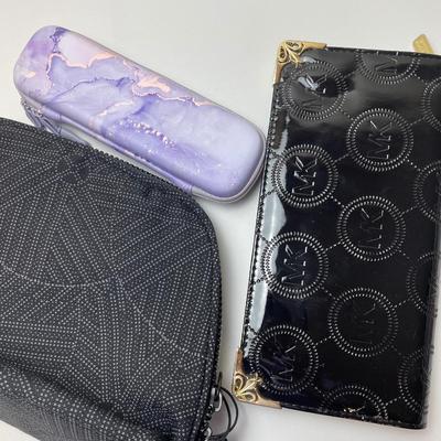 3 Pieces Accessories Some New