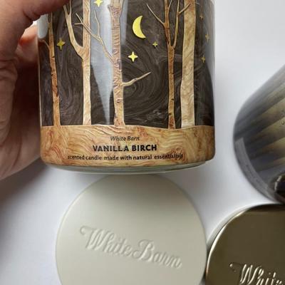 2 New White Barn 3 Wick Candles