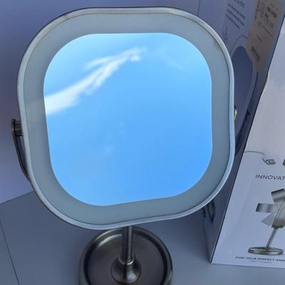 New in Box Conair Halo Mirror with LED light