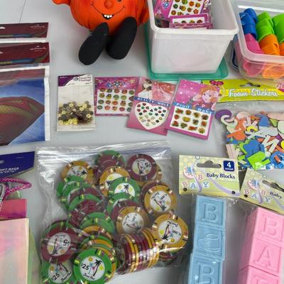 Kid’s Craft Supplies/Party Lot