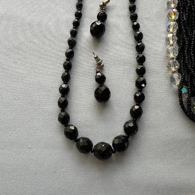 BEADED NECKLACES AND 2 STRING BRACELETS