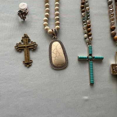 RELIGIOUS NECKLACES AND CROSS RING