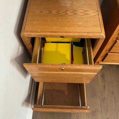 OAK 2-DRAWER FILE CABINET WITH ARRANGEMENT