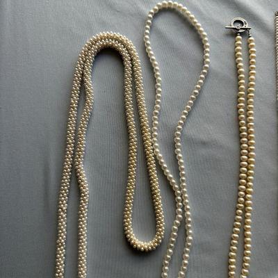 PEARL NECKLACES AND BRACELET