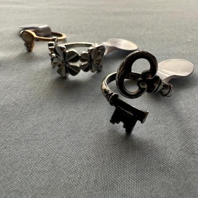 RINGS, SIZE 7 1/2