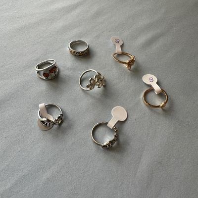 RINGS, SIZE 8