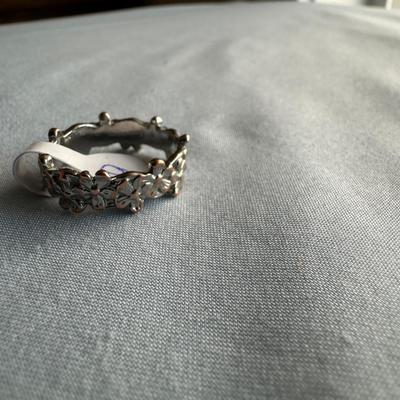 SIZE 9 RINGS