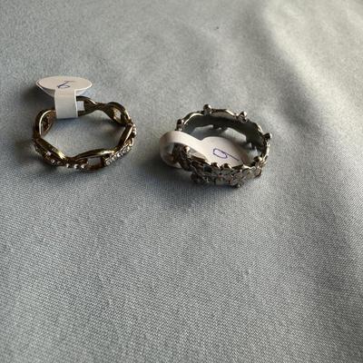 SIZE 9 RINGS