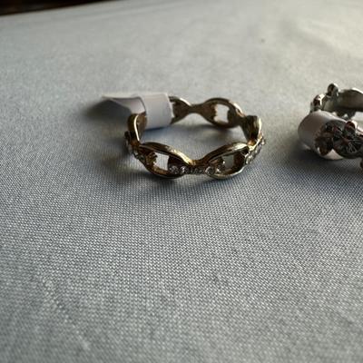 SIZE 9 RINGS