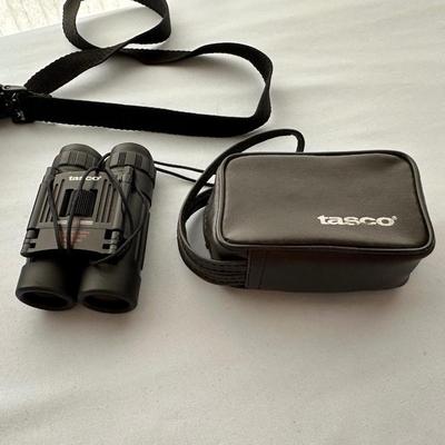 DIGITAL CAMERAS AND BINOCULARS