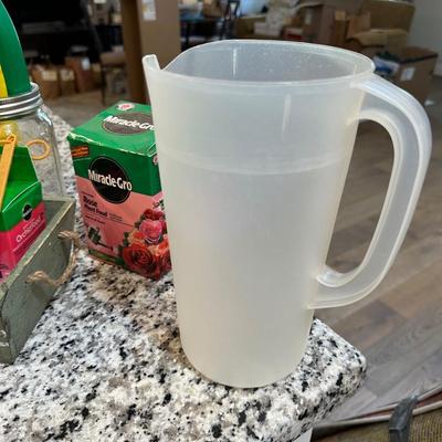 HOUSEPLANT CARE ITEMS