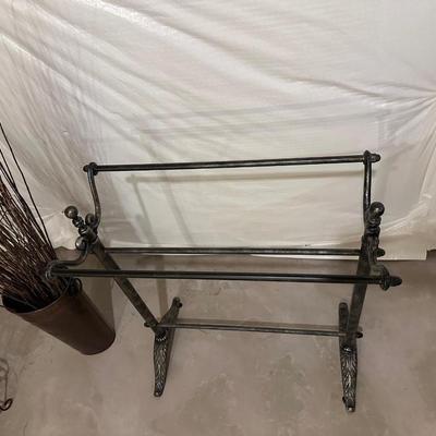 METAL QUILT RACK, MAGAZINE RACK AND CAN
