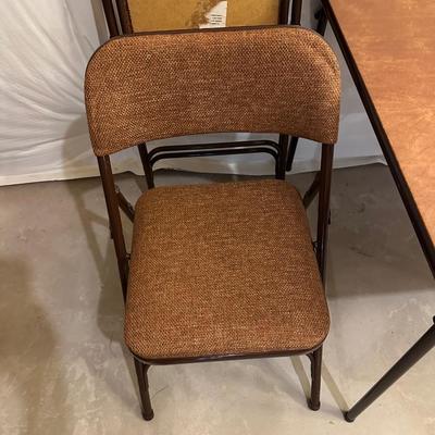 MECO CARD TABLE WITH 2 CHAIRS