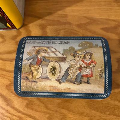 JOHN DEERE TRAY AND TIN CANISTERS