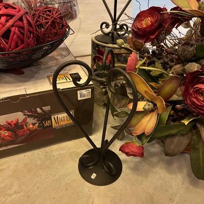HOME DECORATING ITEMS