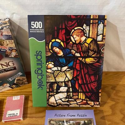 GAME, PUZZLES AND CARDS