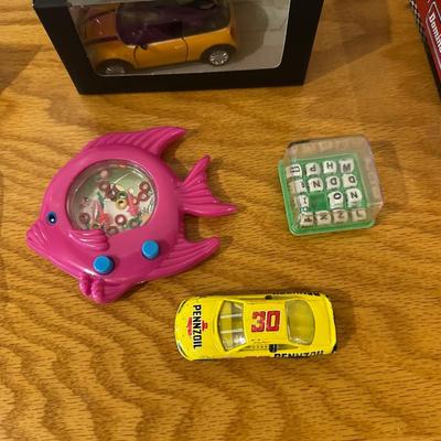 CASTLE BLOCKS, CARS DOMINOS AND OTHER KID STUFF