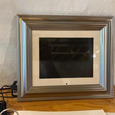PHOTO FRAME AND ALBUMS