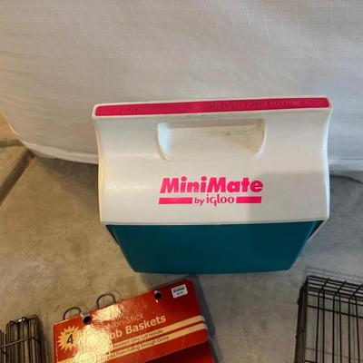 TRAVEL COOLER, MINIMATE COOLER AND GRILL ACCESSORIES