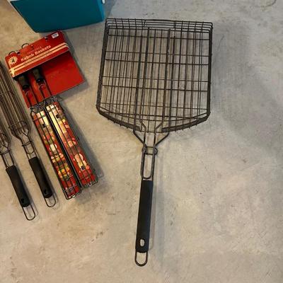 TRAVEL COOLER, MINIMATE COOLER AND GRILL ACCESSORIES