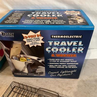 TRAVEL COOLER, MINIMATE COOLER AND GRILL ACCESSORIES