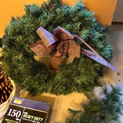 WREATHS, GIANT PINECONES AND OTHER CHRISTMAS DECOR