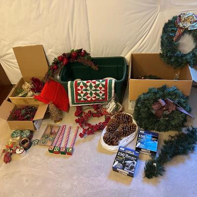 WREATHS, GIANT PINECONES AND OTHER CHRISTMAS DECOR