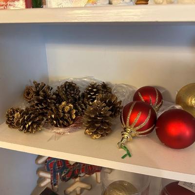 MISC CHRISTMAS DECORATIONS