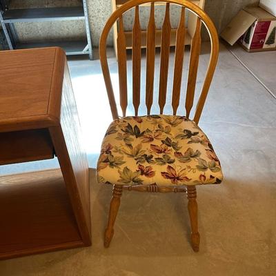 TV STAND AND OAK CHAIR