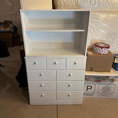 2 PIECE HUTCH AND DRAWERS
