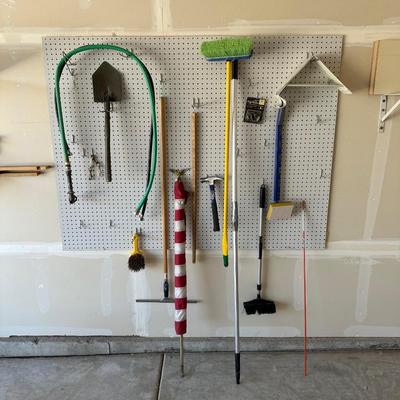 MISC OUTDOOR ITEMS