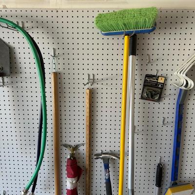 MISC OUTDOOR ITEMS