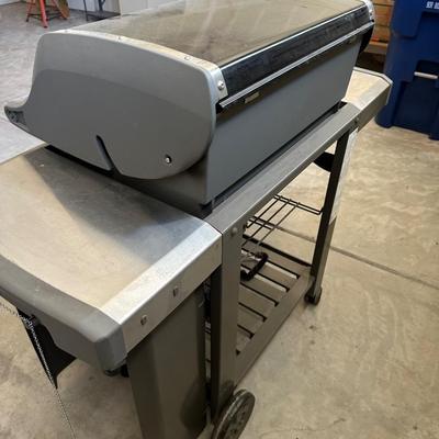 WEBER LP GAS GRILL AND TOOLS