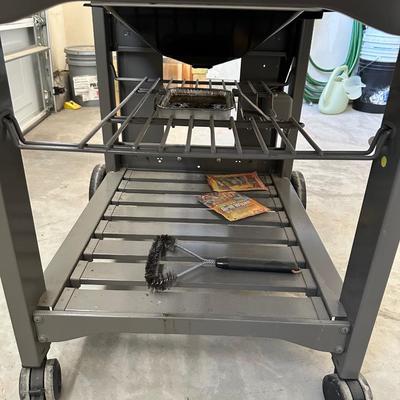 WEBER LP GAS GRILL AND TOOLS