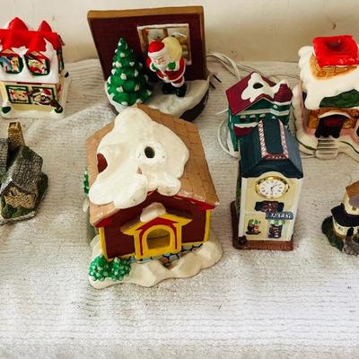 Christmas Houses/Decorations Lot