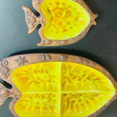 Vintage Ceramic Serving Set featuring a large Divided Fish Shaped Tray w/matching Fish