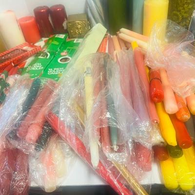 Large Candle Lot 452