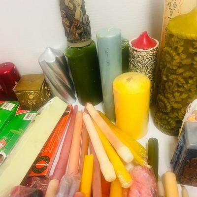 Large Candle Lot 452
