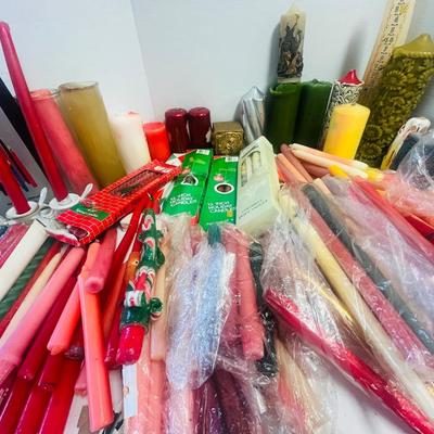 Large Candle Lot 452