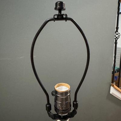 28” Off-white Painted Metal Mid-Century Leaf and Hobnail Design Lamp. Lamp Only.