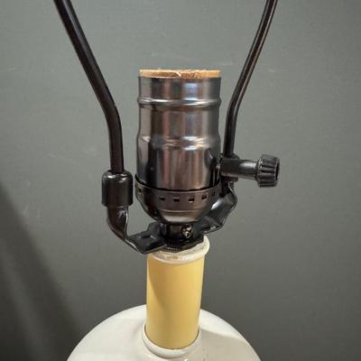 28” Off-white Painted Metal Mid-Century Leaf and Hobnail Design Lamp. Lamp Only.