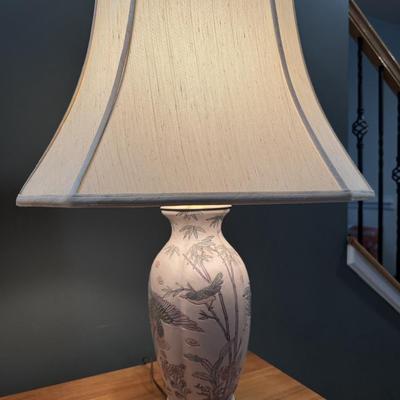 12” Ceramic Table Lamp. Asian Influence with Cranes & Wood Base. Lamp Only.